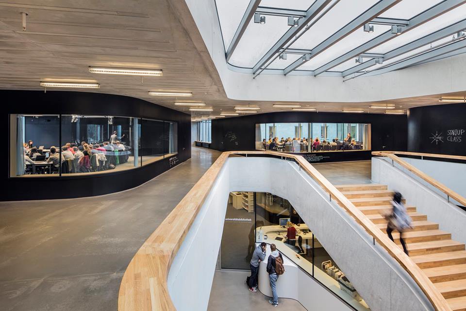 Zeppelin Universität: Zeppelin Universität