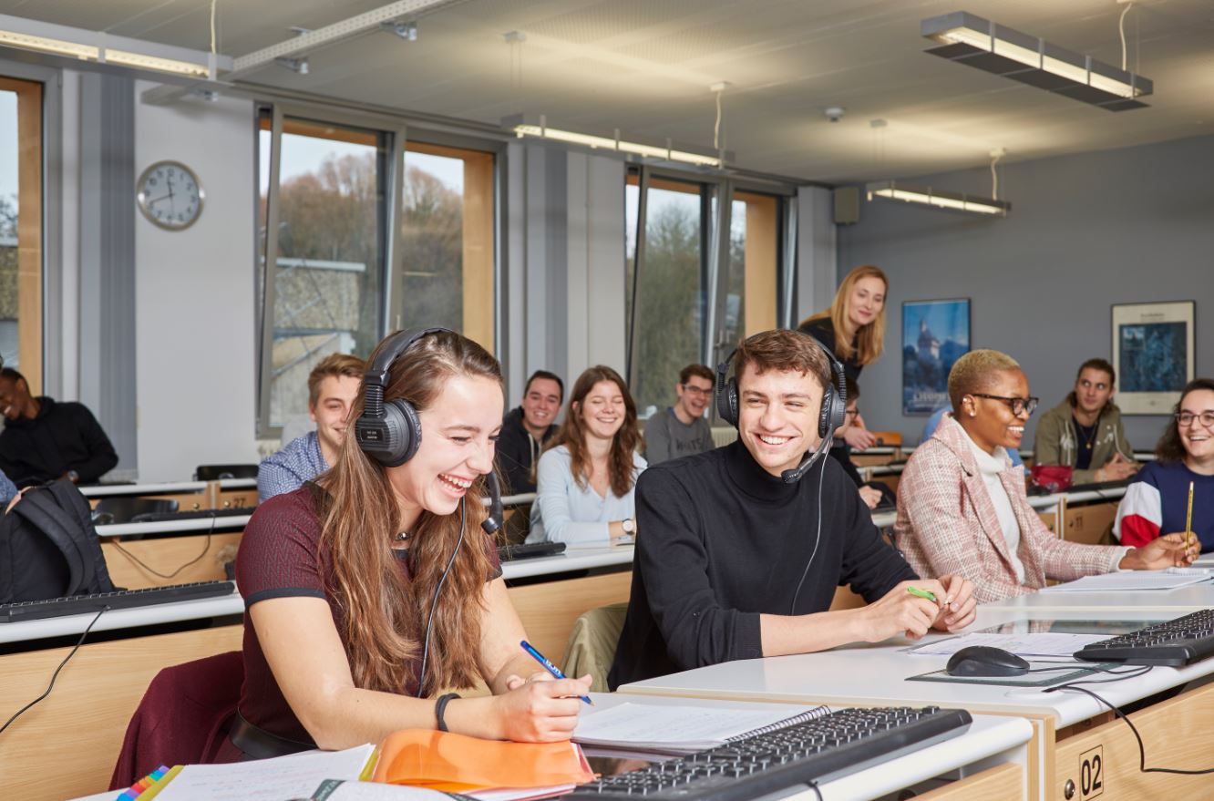 Deutsch-Französisches Hochschulinstitut an der Hochschule für Technik und Wirtschaft des Saarlandes - htw saar: Campus htw saar
