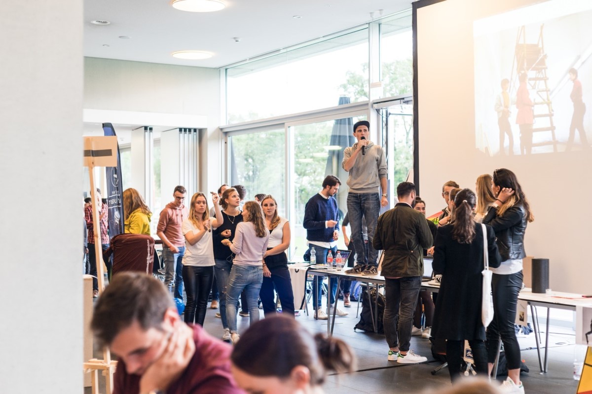 Darum bei uns: Zeppelin Universität