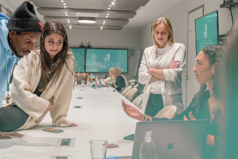 Campus M University : TikTok Clips für Praxis-Partner Westwing