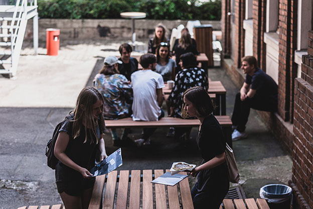 ifs Internationale Filmschule Köln: Hof (ifs)