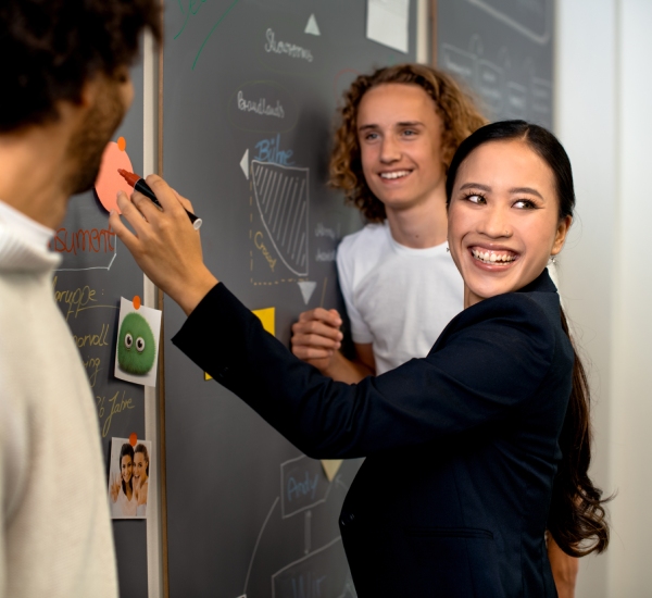 IST-Hochschule für Management: Ergänzende Praxisseminare