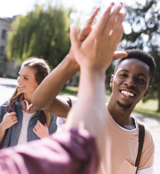 Punkten durch außerschulische Aktivitäten