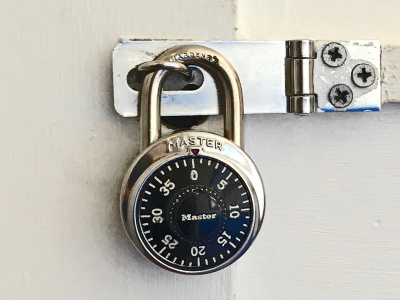 Reise Tipp Packliste Zahlenschloss