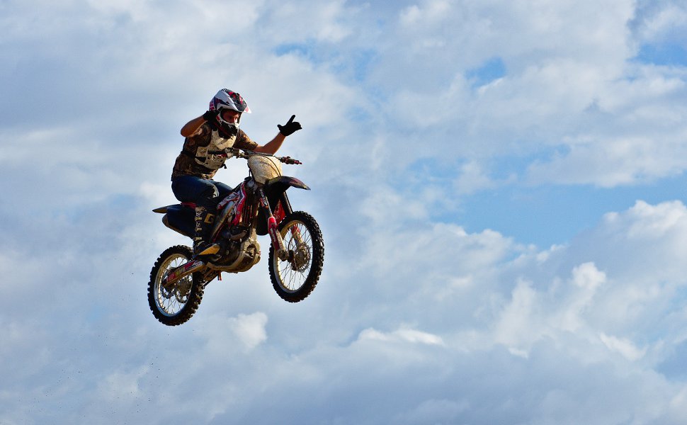 stuntman, stuntfrau, stunt, action, film, ausbildung