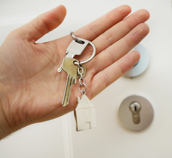 Elternhaus als Zweitwohnsitz anmelden: Was du beachten musst