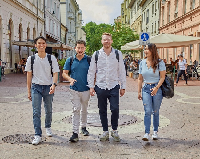 Albert Szent-Györgyi Medizinische Fakultät Universität Szeged: Universitätscampus im Herzen der Stadt